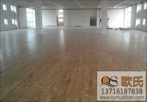 �w���\(y��n)��(d��ng)��(sh��)ľ�ذ�  �w���I(y��)ǰ�M(j��n)�Ą�(d��ng)��